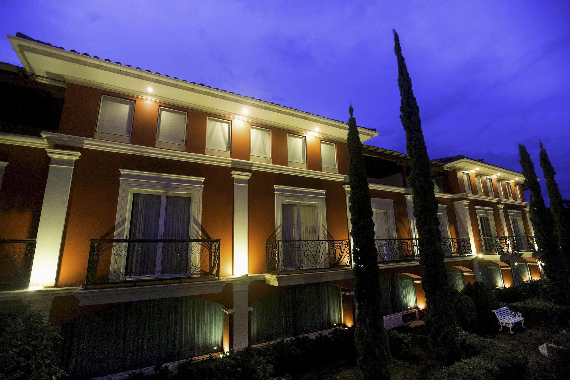 Altos De Fontana Otel Managua Dış mekan fotoğraf