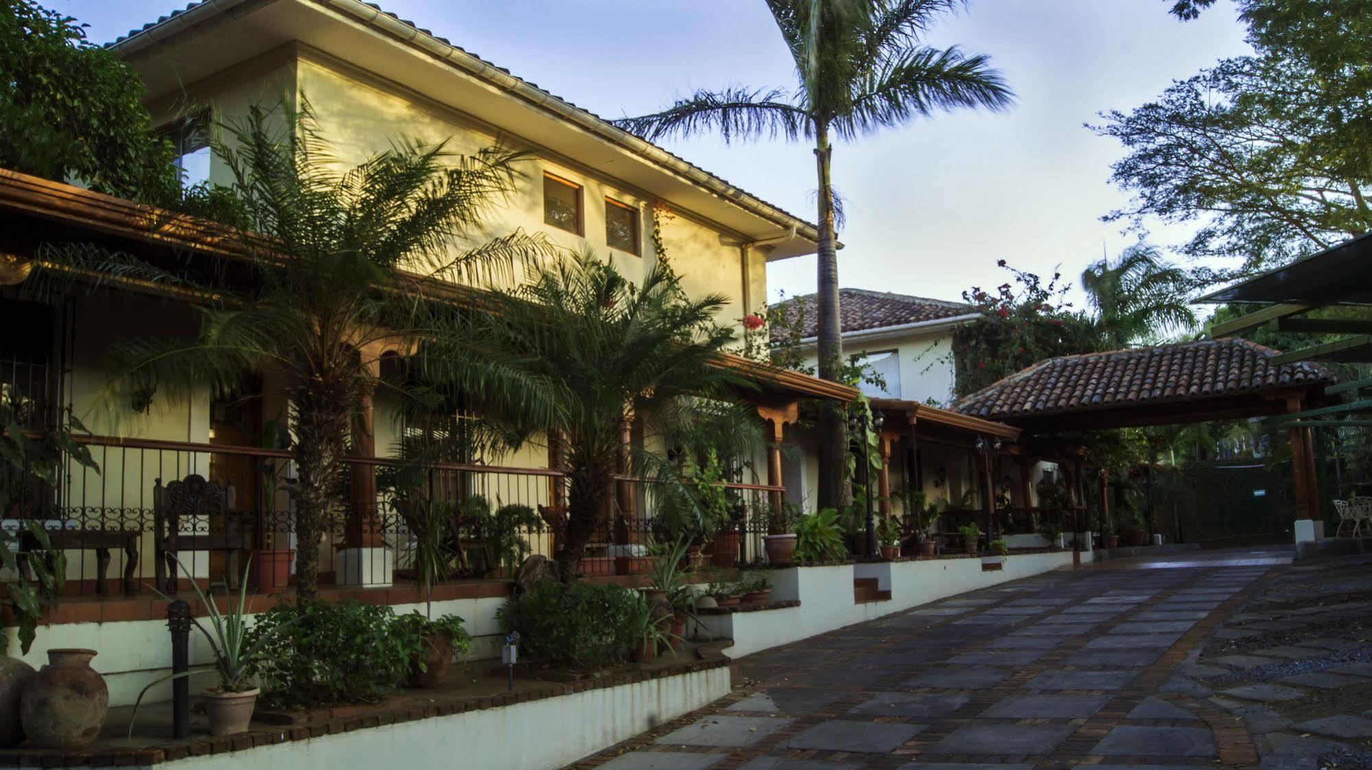 Altos De Fontana Otel Managua Dış mekan fotoğraf