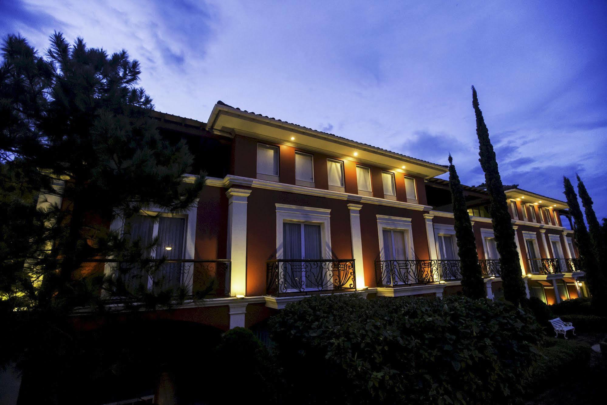 Altos De Fontana Otel Managua Dış mekan fotoğraf
